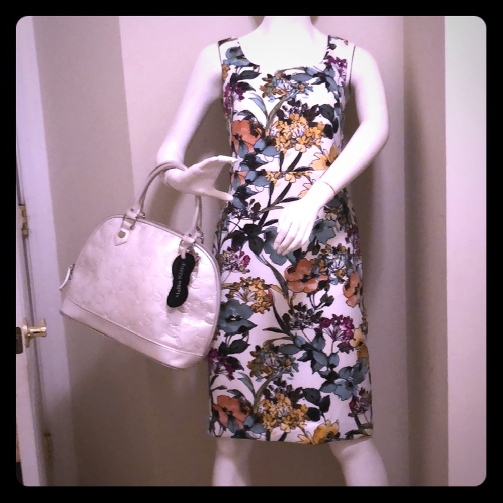 LTD SPRING COLOR STUNNING DRESS